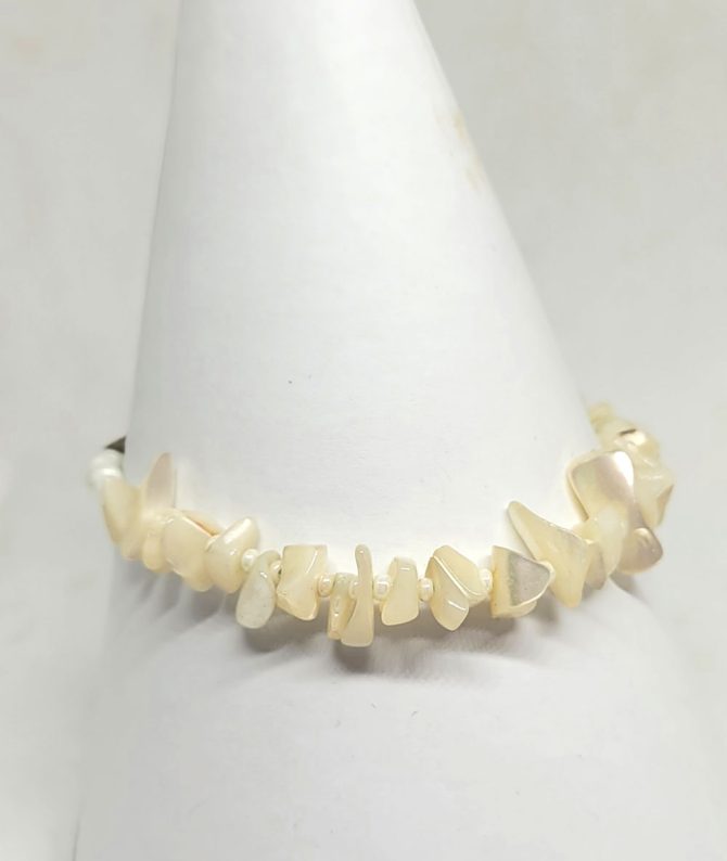 Ivory chip bracelet vintage