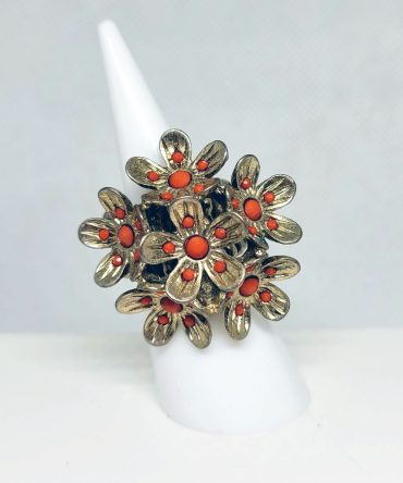 Large gold and orange flower cluster ring vintage
