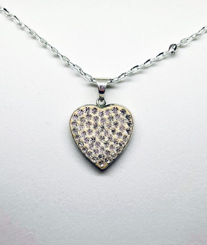 Large heart with white gems pendant necklace