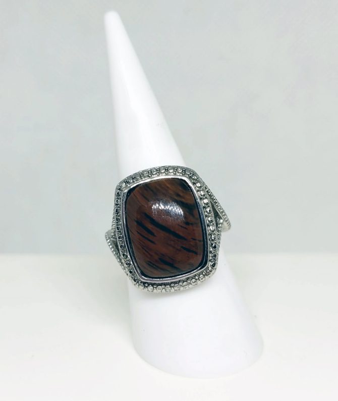 Brown black silver ring vintage