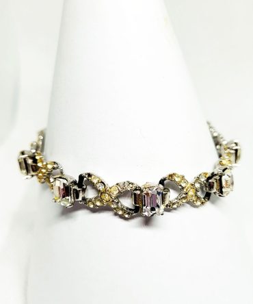 Bow shape clear stones bracelet vintage