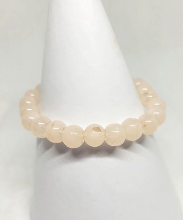 Milky white bead bracelet