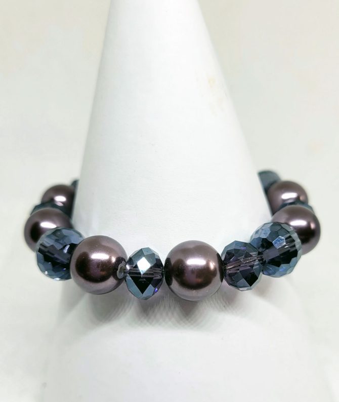 Purple bead bracelet
