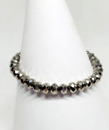 Small grey silver bead bracelet