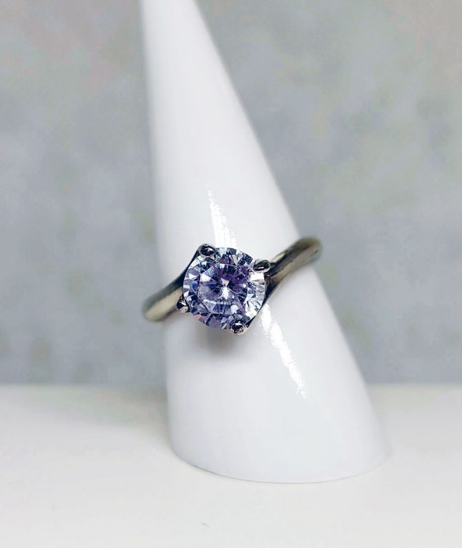 Crystal solitaire ring silver vintage