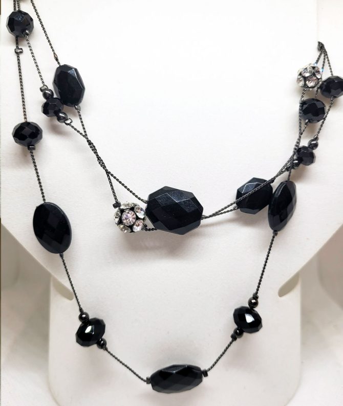 Black 3 strand necklace