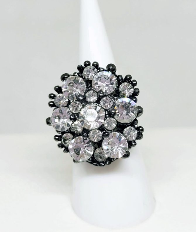 Diamante ring large black metal