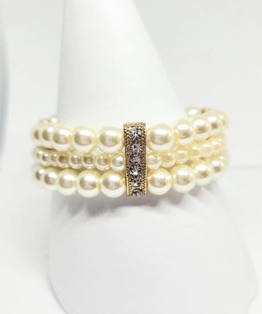 Diamante pearl bracelet