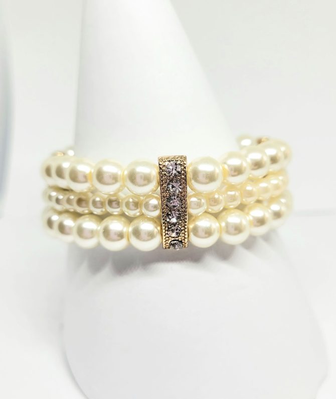 Diamante pearl bracelet