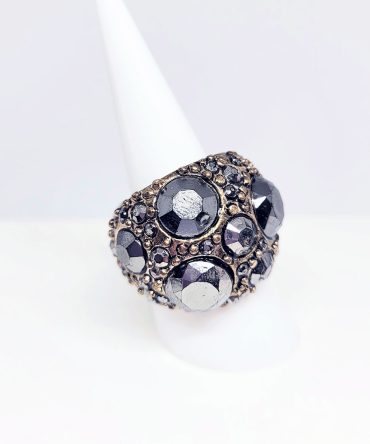 Grey gold gem ring vintage