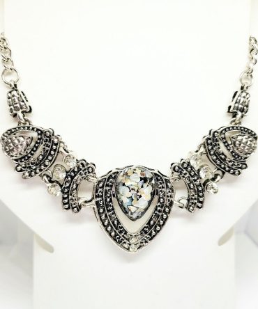 Diamante teardrop silver necklace vintage