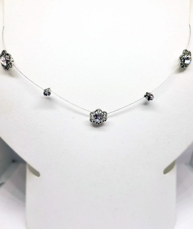 Diamante silver flower wire necklace