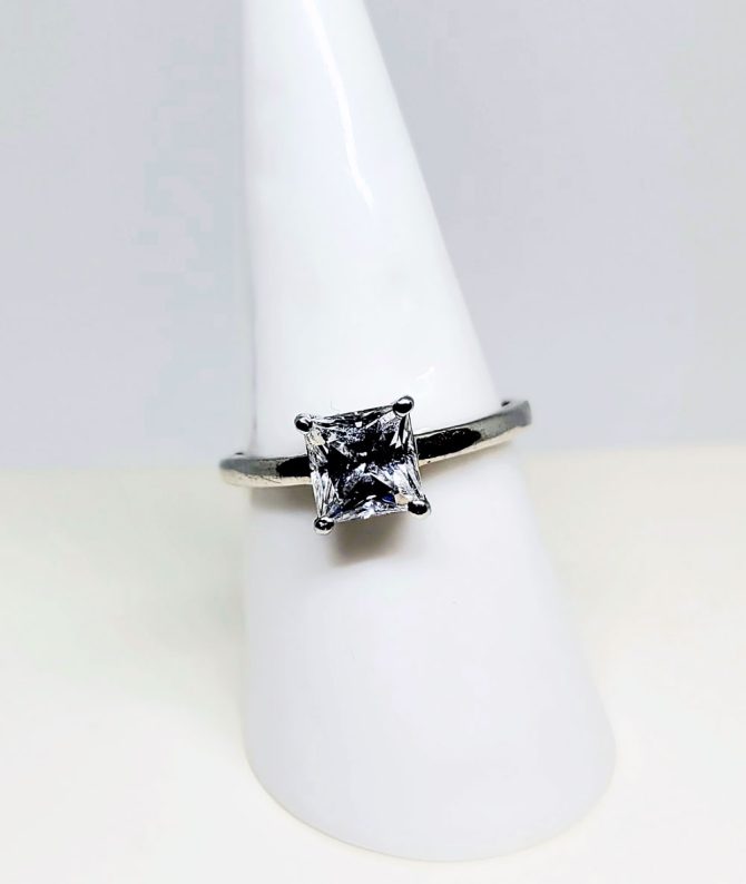 Square solitaire sterling silver ring