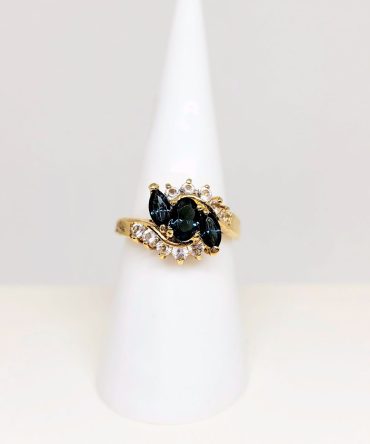 Blue clear stone gold twist ring