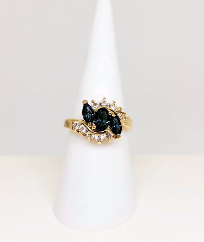 Blue clear stone gold twist ring