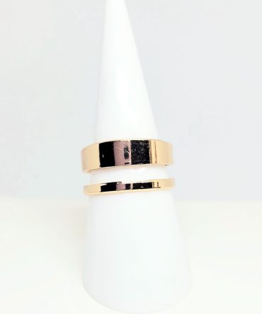 Dual gold band ring