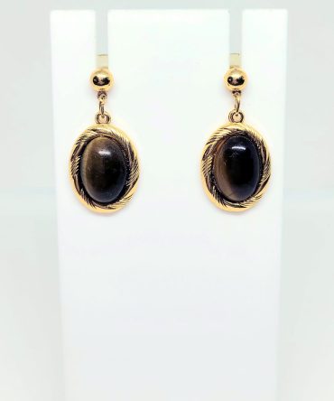 Brown stone gold oval drop earrings