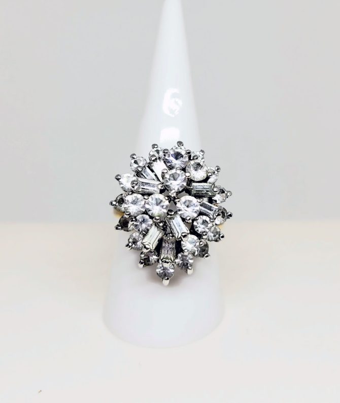 Clear multi stone teardrop gold ring