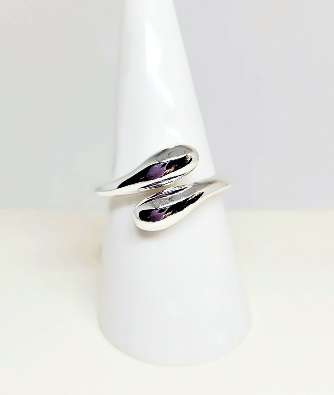 Teardrops silver ring