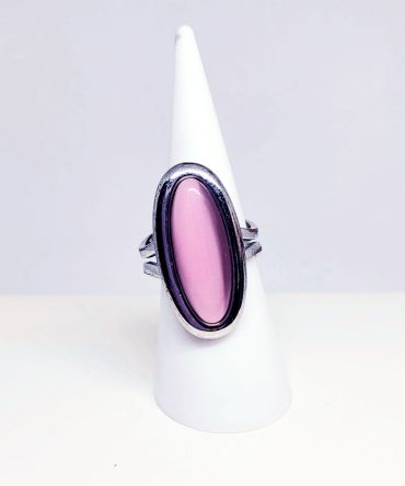 Lilac large oval silver ring