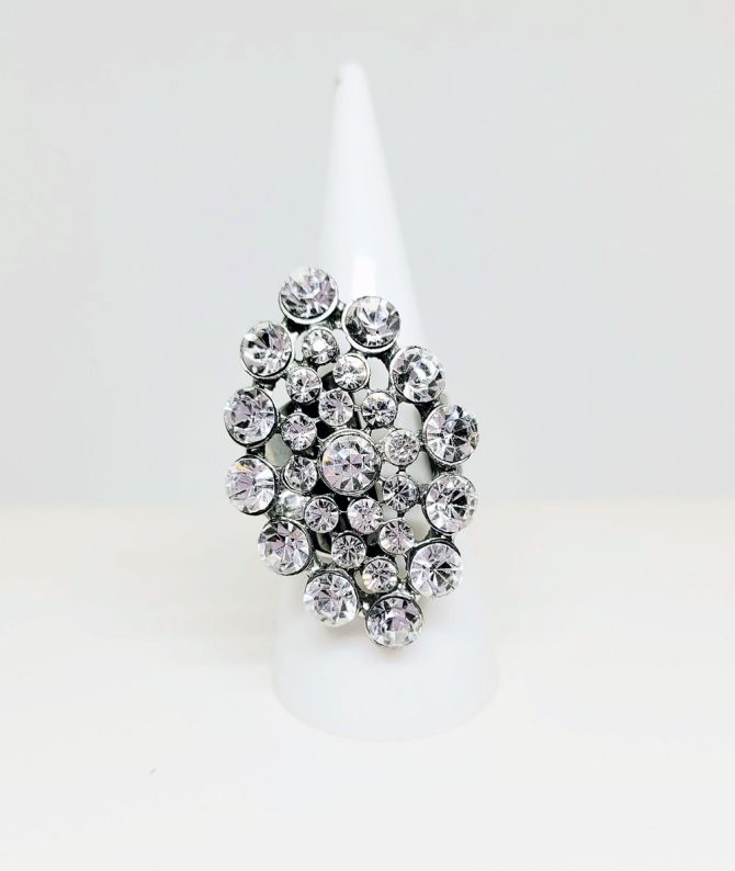 Clear stone diamond shape silver ring