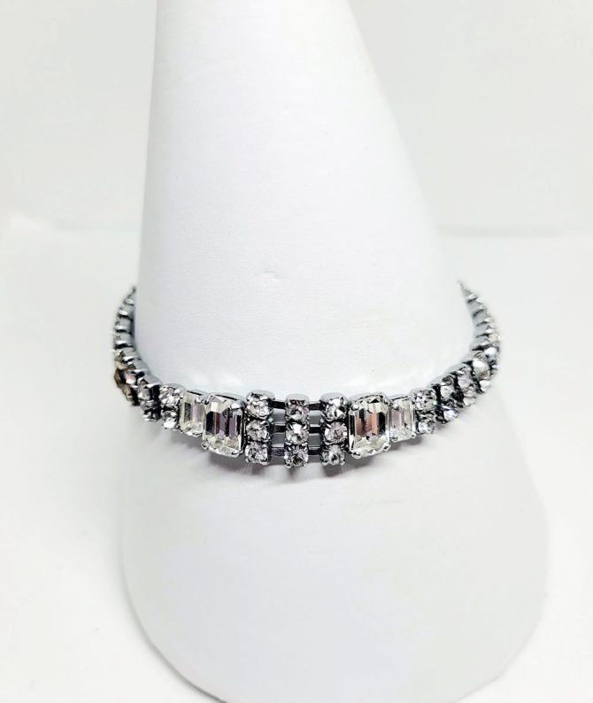 Crystal square bracelet