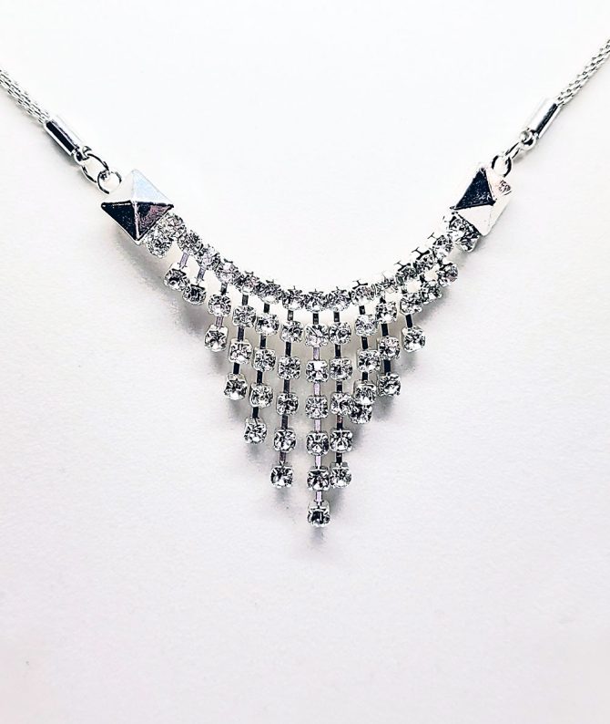 Diamante necklace and stud earring set