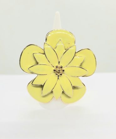 Large yellow flower ring