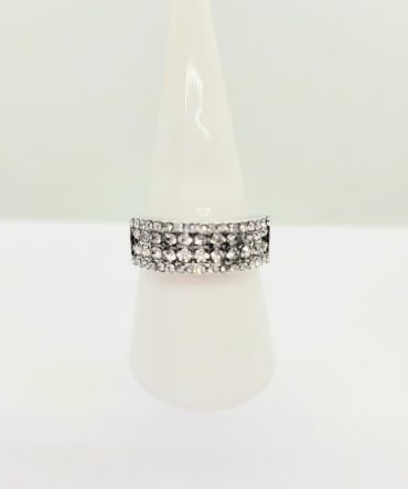 Crystal 4 band ring