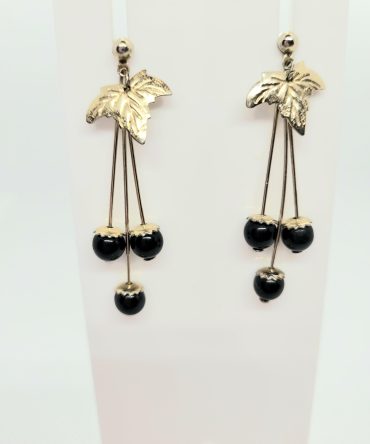 Black leaf drop earrings vintage