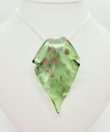 Green glass leaf necklace