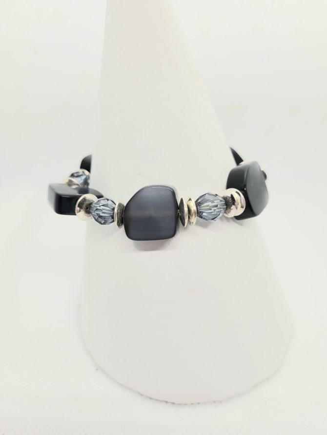 Grey bead bracelet
