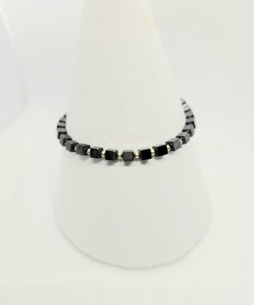 Grey square gold bracelet
