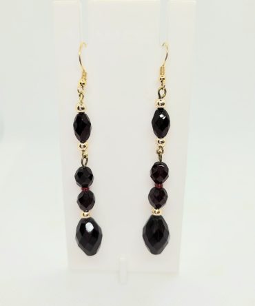 Dark red gold drop earrings