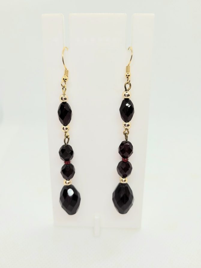 Dark red gold drop earrings