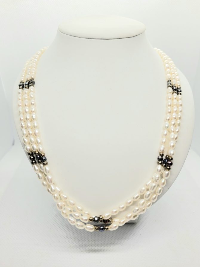 Pearl triple strand necklace vintage
