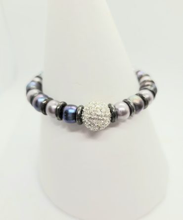 Blue pearl diamante bracelet