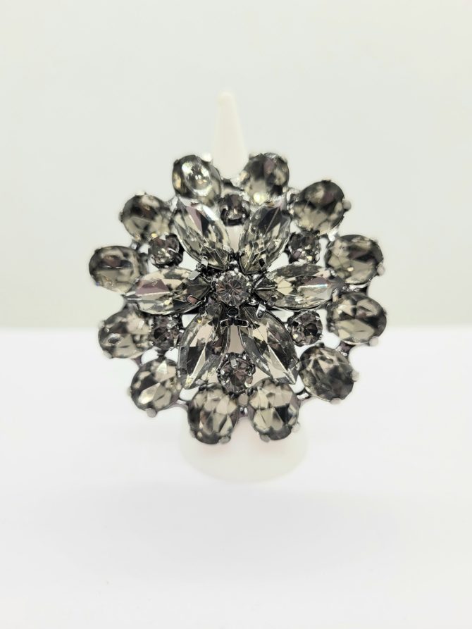 Black large flower ring