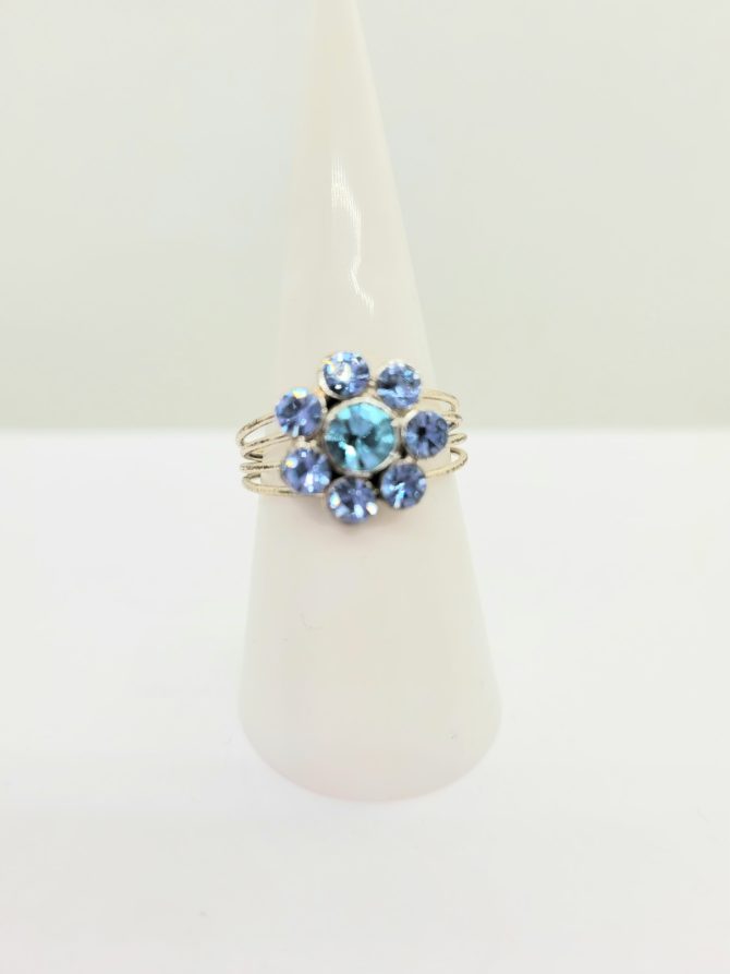 Light blue flower ring