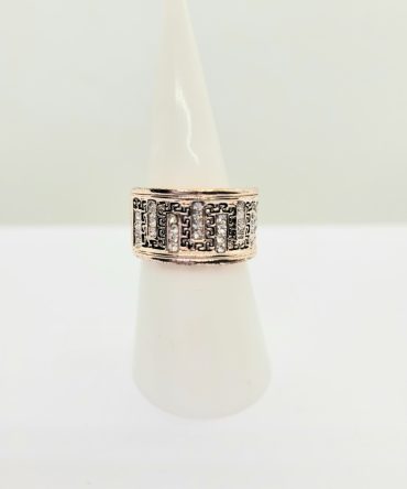 Crystal rose gold ring
