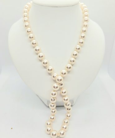 Pearl gold necklace