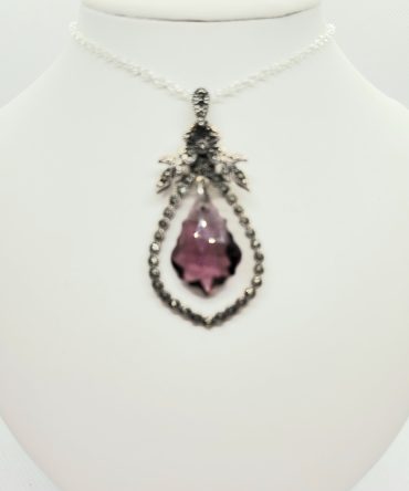 Purple bead drop necklace