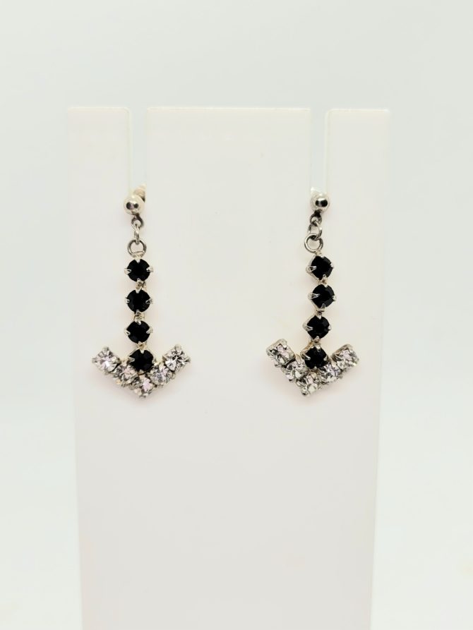 Crystal arrow earrings