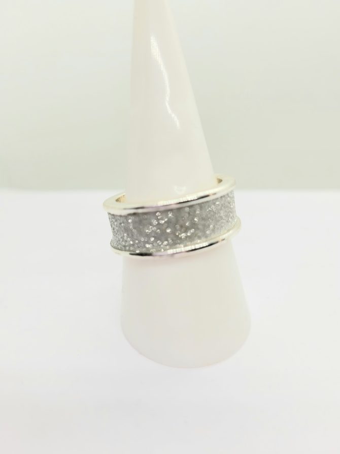 Glitter silver ring