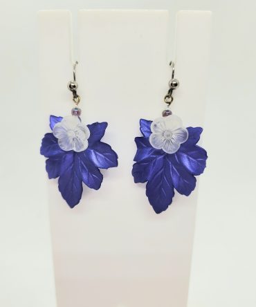 Purple leaf earrings