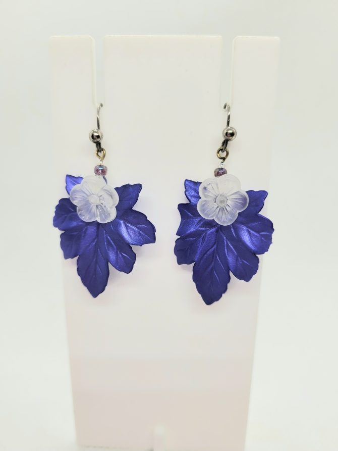 Purple leaf earrings