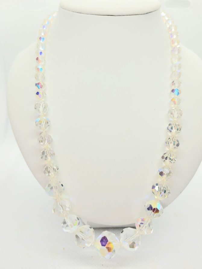 Bead sparkle necklace