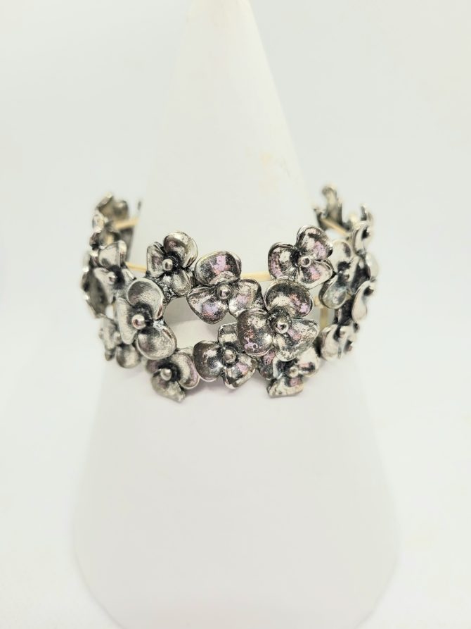 Flower silver bracelet