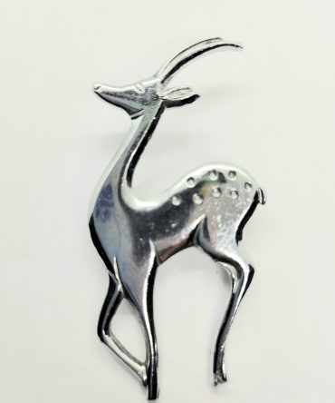 Deer brooch