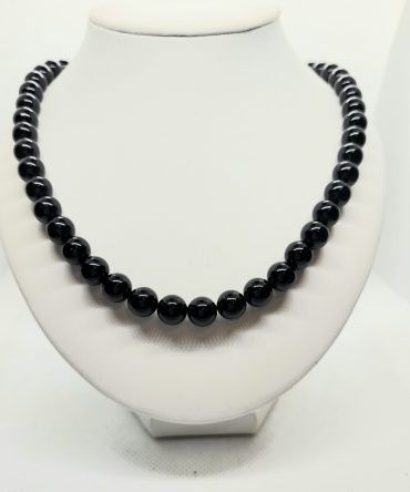 Black glass necklace